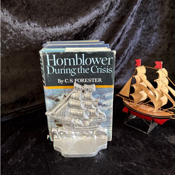Ship Bookends | Aluminum Cast | Vintage Silver Galleon - Picture 5 of 5